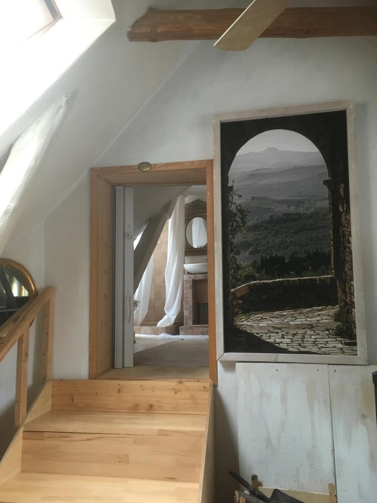 Grosse Hobbithoehle Mit Gemeinschaftsgarten Neustadt am Rubenberge Bagian luar foto